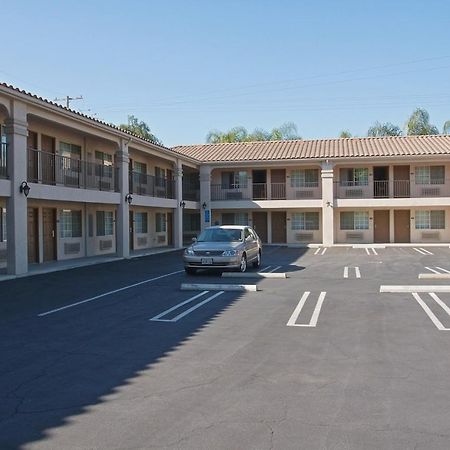 Burbank Inn And Suites Zewnętrze zdjęcie