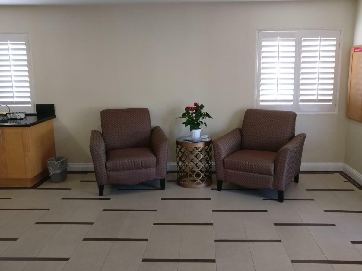 Burbank Inn And Suites Zewnętrze zdjęcie