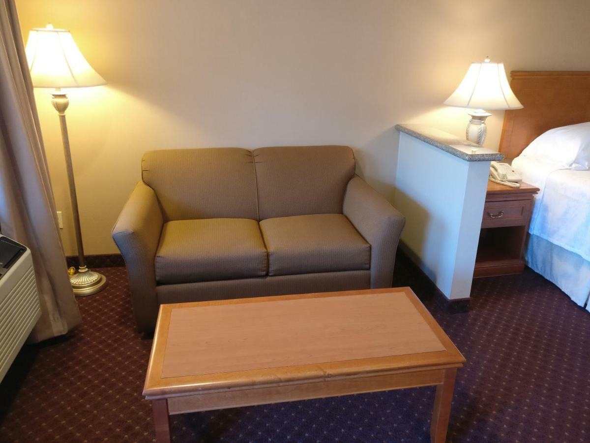 Burbank Inn And Suites Zewnętrze zdjęcie