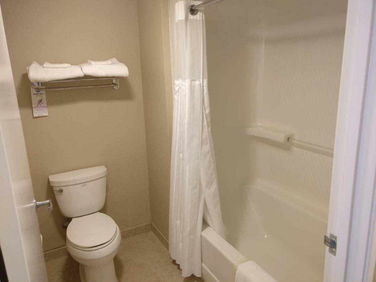 Burbank Inn And Suites Zewnętrze zdjęcie
