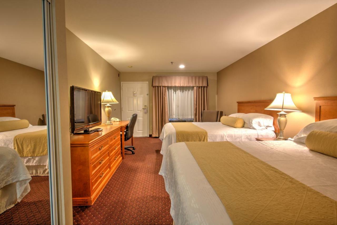 Burbank Inn And Suites Zewnętrze zdjęcie