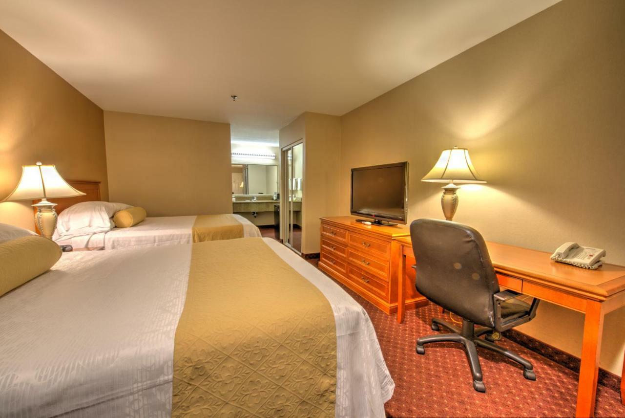 Burbank Inn And Suites Zewnętrze zdjęcie
