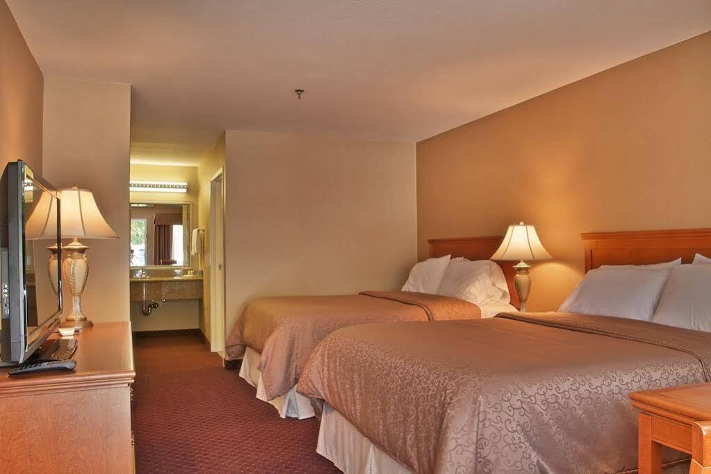 Burbank Inn And Suites Zewnętrze zdjęcie